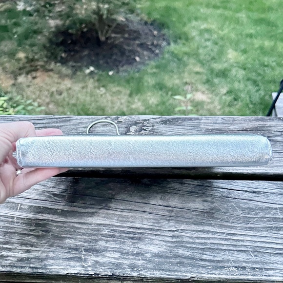 Vintage 1969’s Andè Silver Evening Bag/Hand Clutch with Snake Chain Strap - Picture 10 of 15